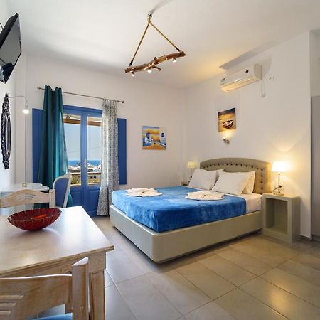 Marousi Suites Перисса Экстерьер фото